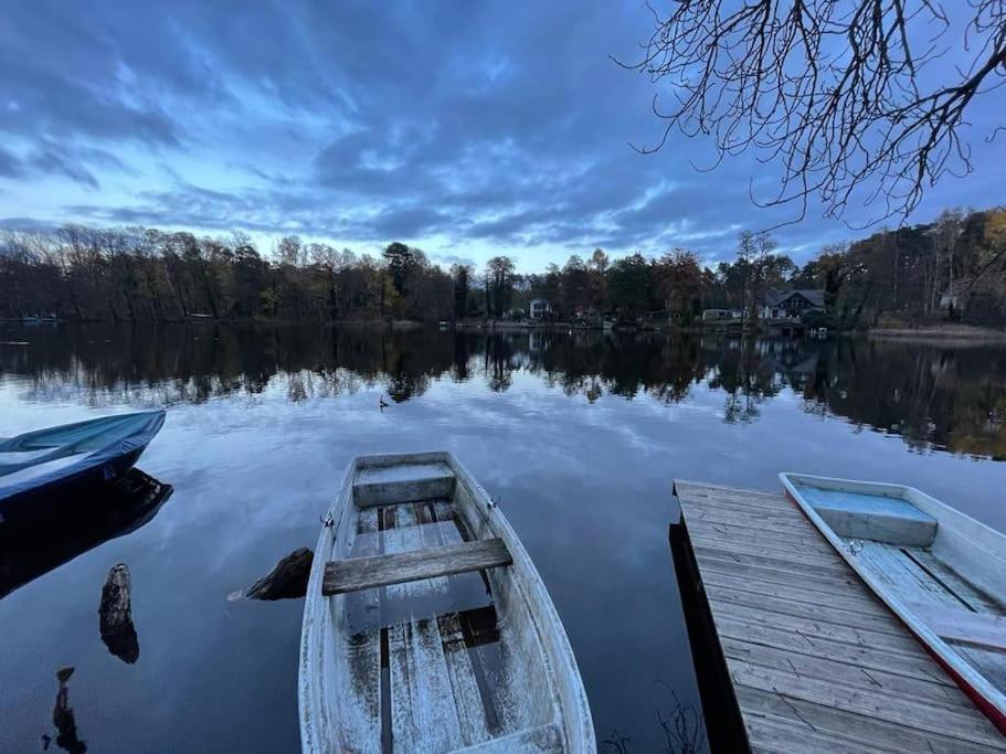 Modernes Ferienhaus Mit 3 Schlafzimmern In Der Naehe Vom Scharmuetzelsee Wendisch Rietz Kültér fotó