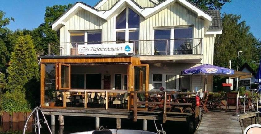 Modernes Ferienhaus Mit 3 Schlafzimmern In Der Naehe Vom Scharmuetzelsee Wendisch Rietz Kültér fotó